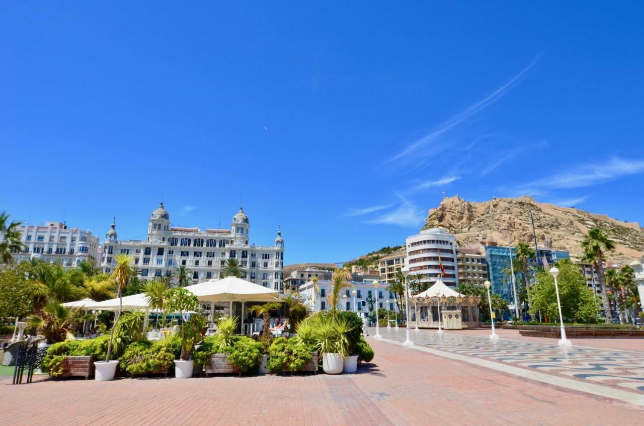 Rooftop Apartment With Three Terraces Alicante Bagian luar foto