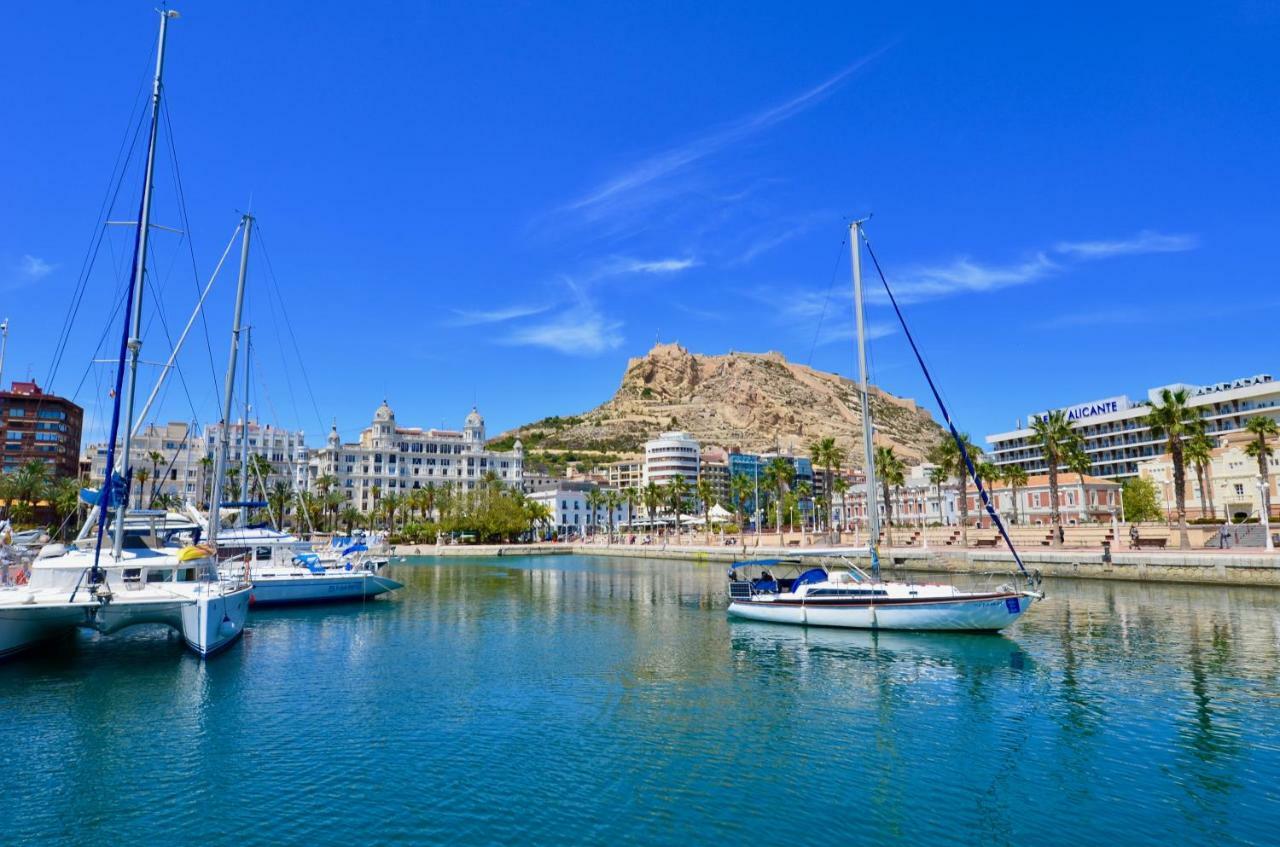 Rooftop Apartment With Three Terraces Alicante Bagian luar foto
